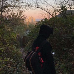 Meet your Posher, Vance